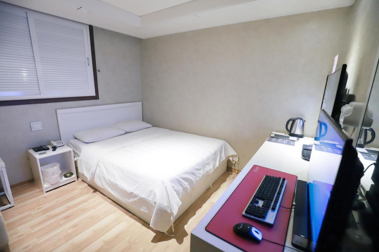 Hotel Zio Suwon Eksteriør billede